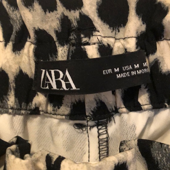 Zara high waist leopard shorts - Picture 2 of 4
